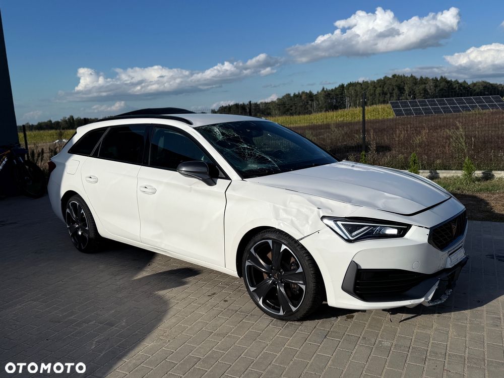 Cupra Leon 1.4 e-Hybrid PHEV DSG - 4