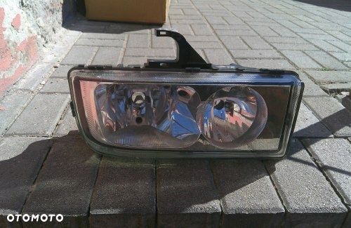 MERCEDES AXOR II 2 PRAWA PRZEDNIA LAMPA ORYGINAŁ A9408200461 - 1