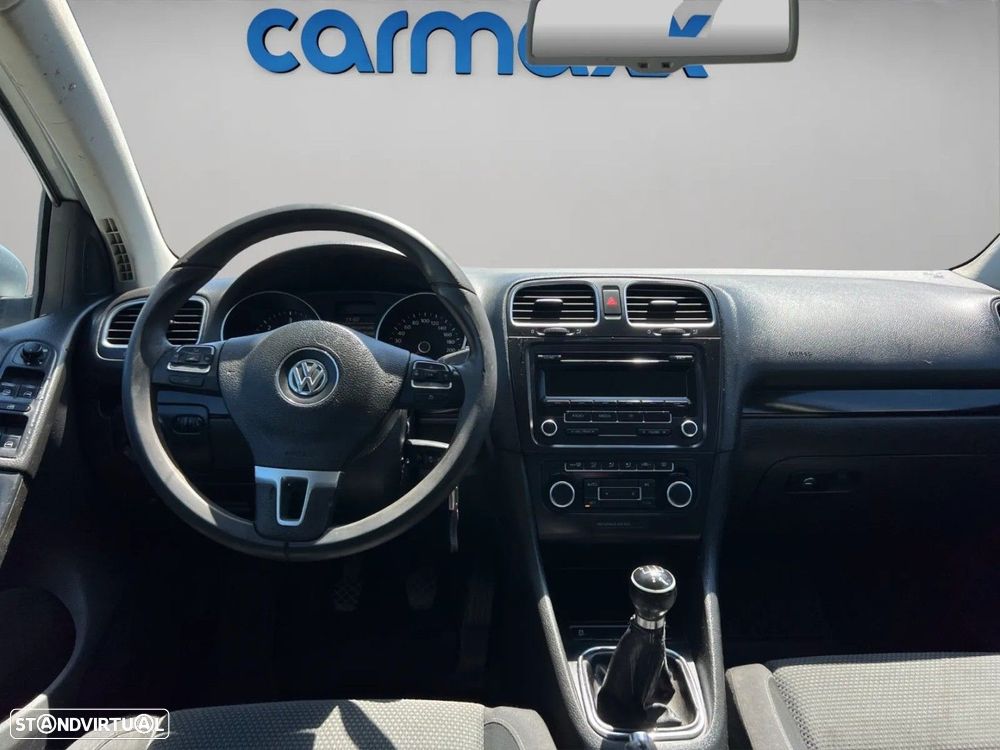VW Golf - 13