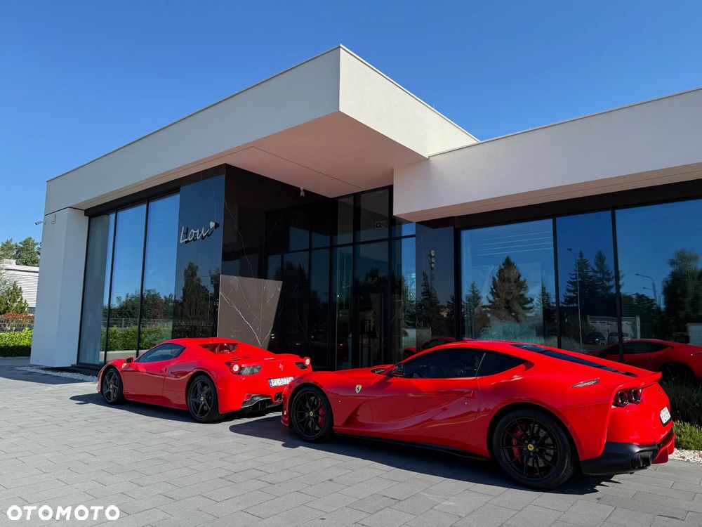 Ferrari 812 Superfast - 19