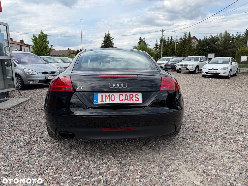 Audi TT Coupé - 8