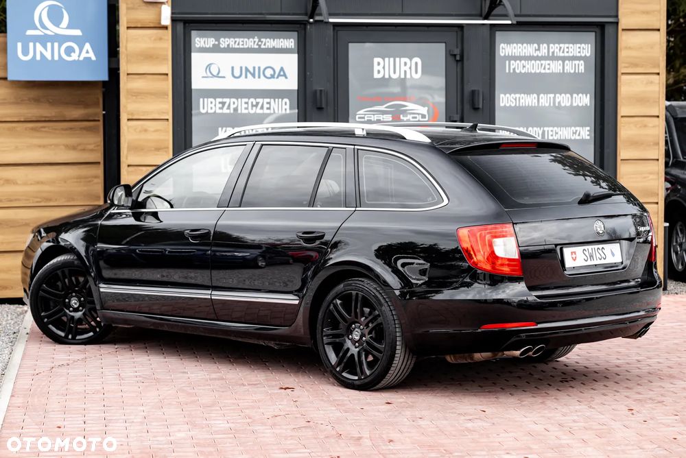 Skoda Superb 3.6 V6 4x4 DSG Elegance - 14