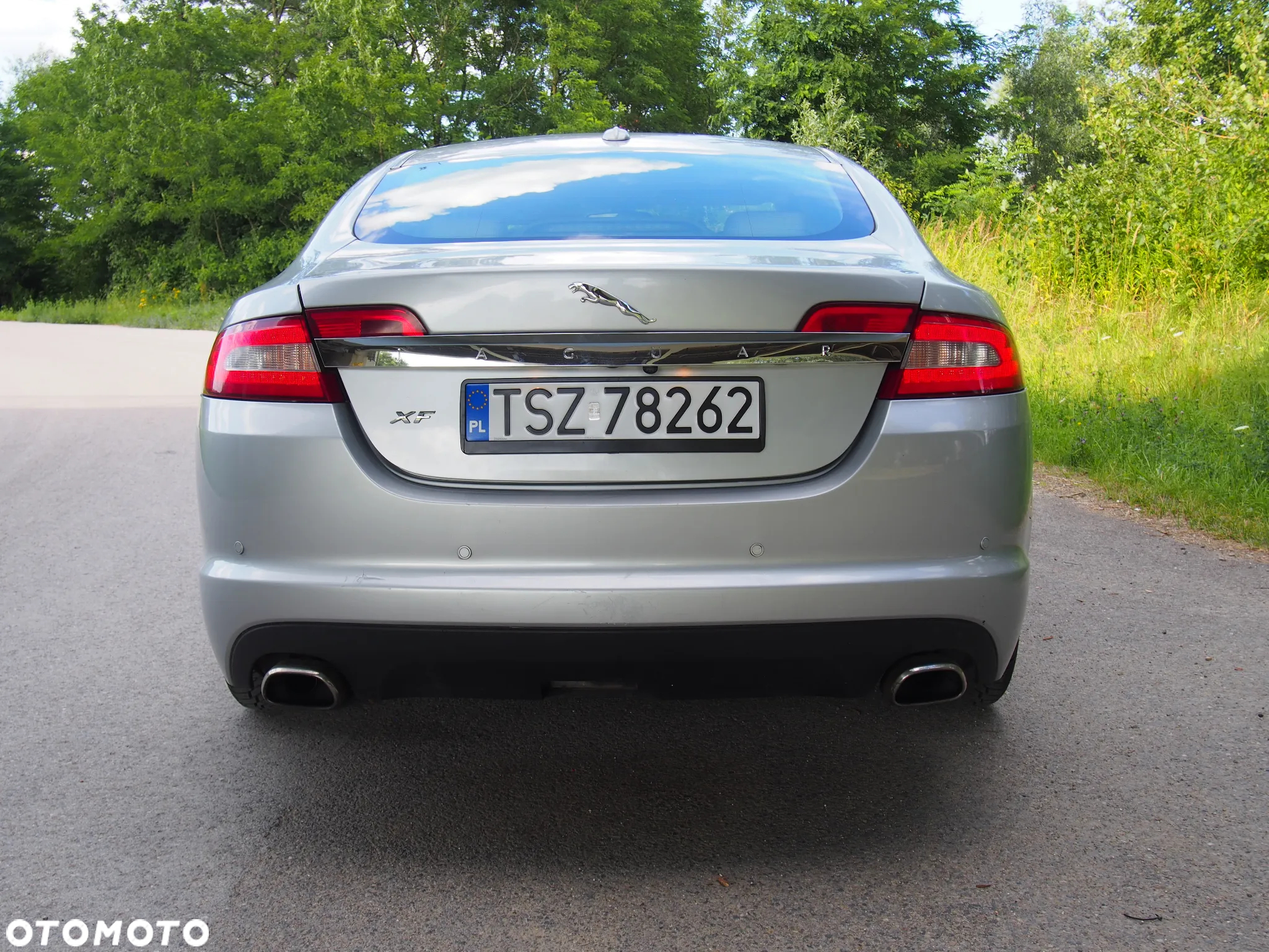 Jaguar XF 2.7 V6 D Premium Luxury - 5