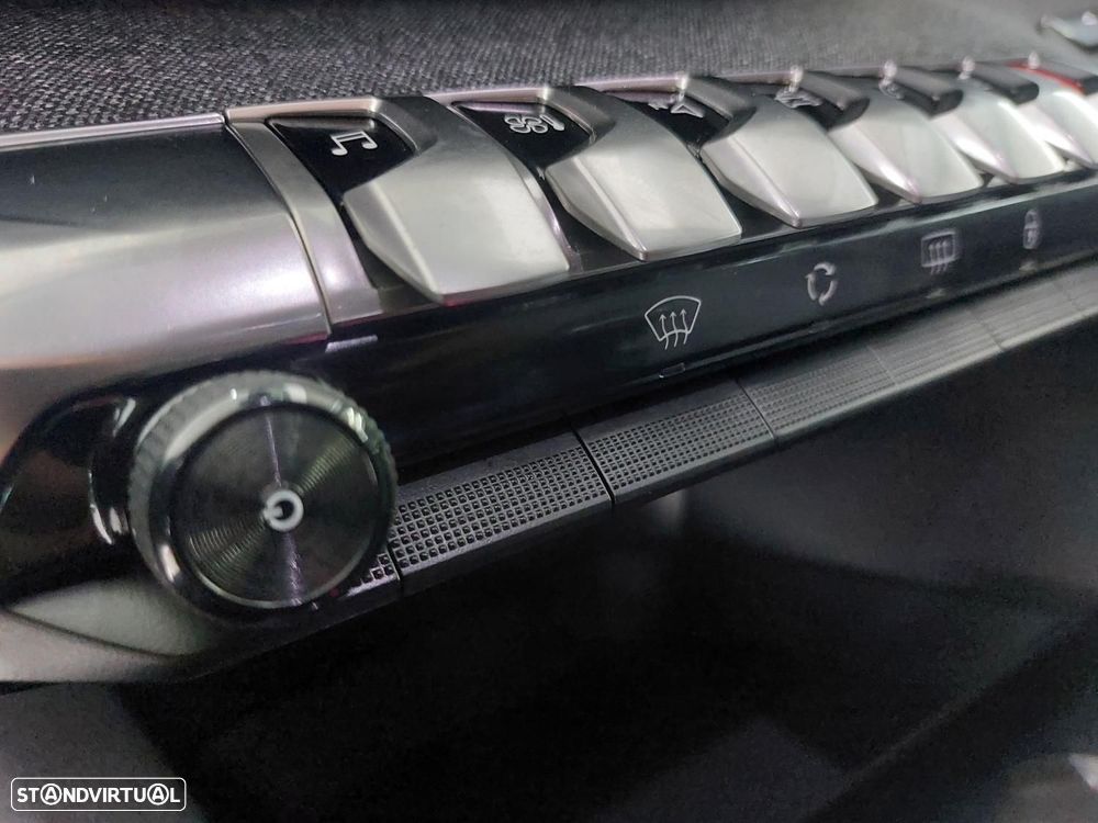 Peugeot 5008 1.5 BlueHDi Allure - 41