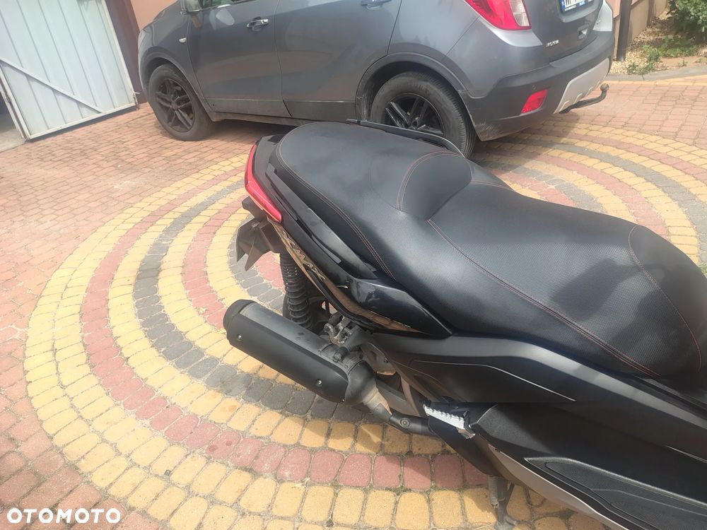 Yamaha X-max - 5