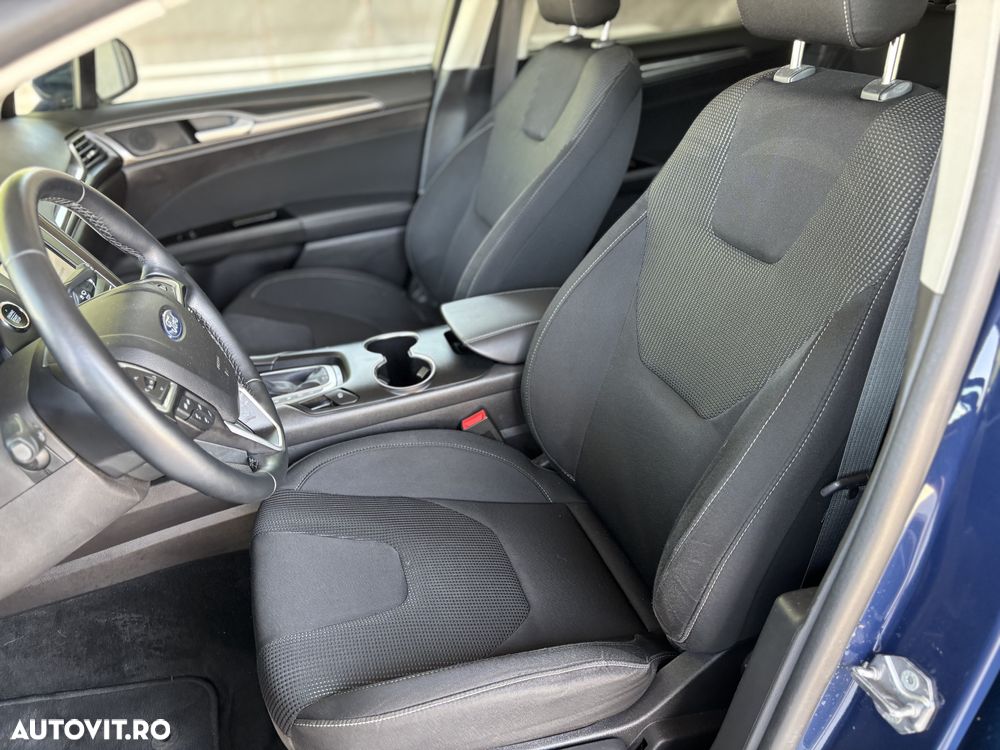 Ford Mondeo Turnier 2.0 Ti-VCT Hybrid Titanium - 30