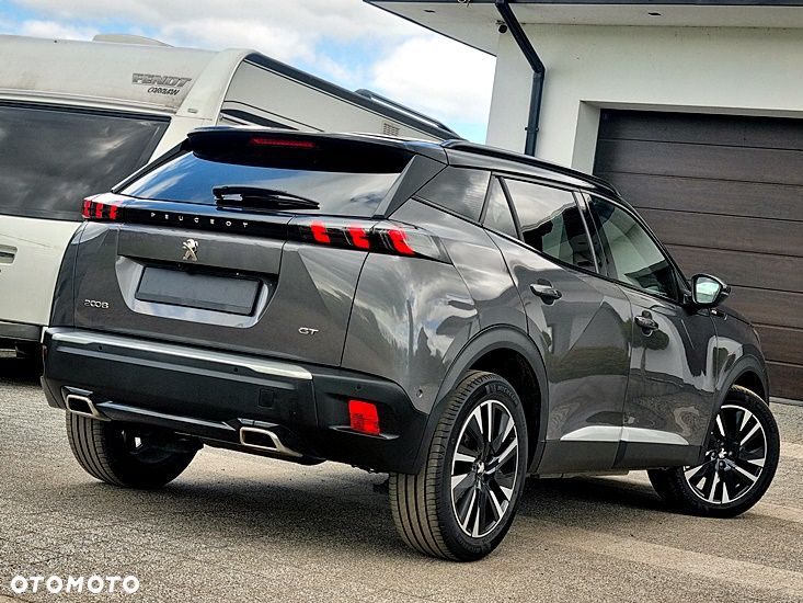 Peugeot 2008 PureTech 130 EAT8 GT - 25