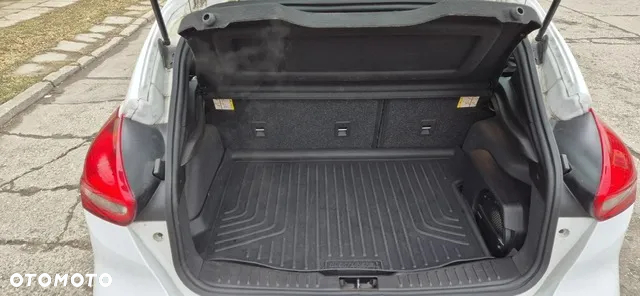 Ford Focus 2.0 EcoBoost ST - 15