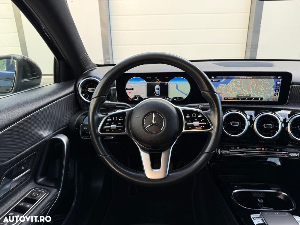 Mercedes-Benz A 180 d Sedan 7G-DCT Progressive - 18
