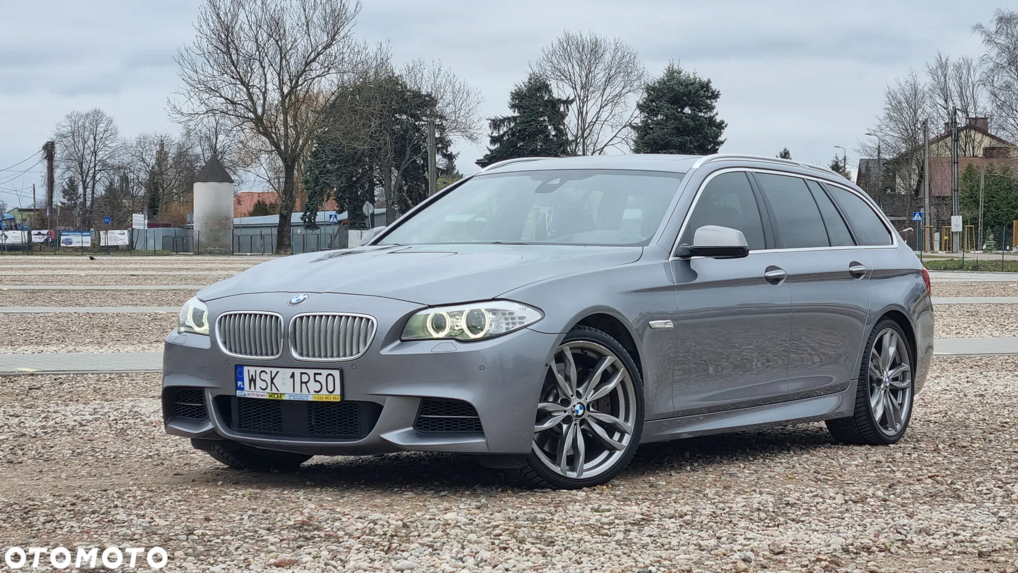 BMW Seria 5 M550d xDrive Touring Sport-Aut - 2