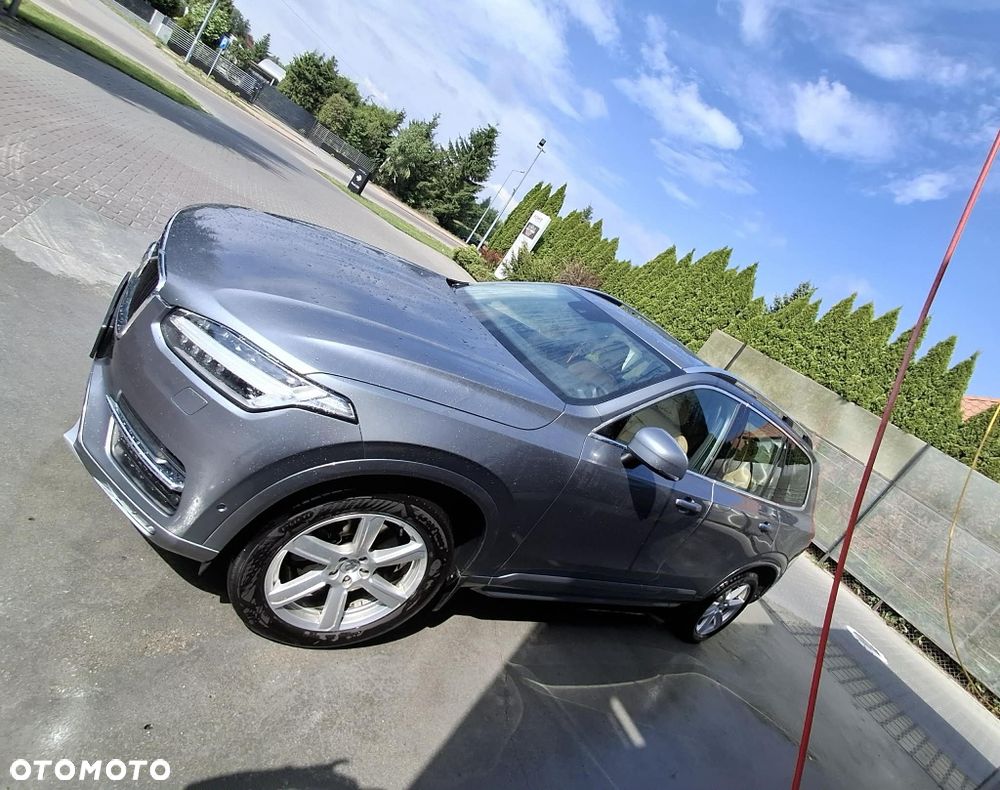 Volvo XC 90 - 4