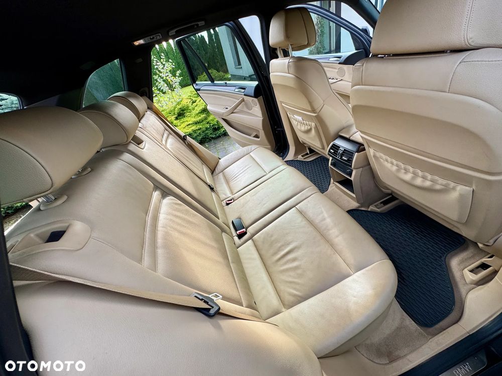 BMW X5 xDrive30d - 7