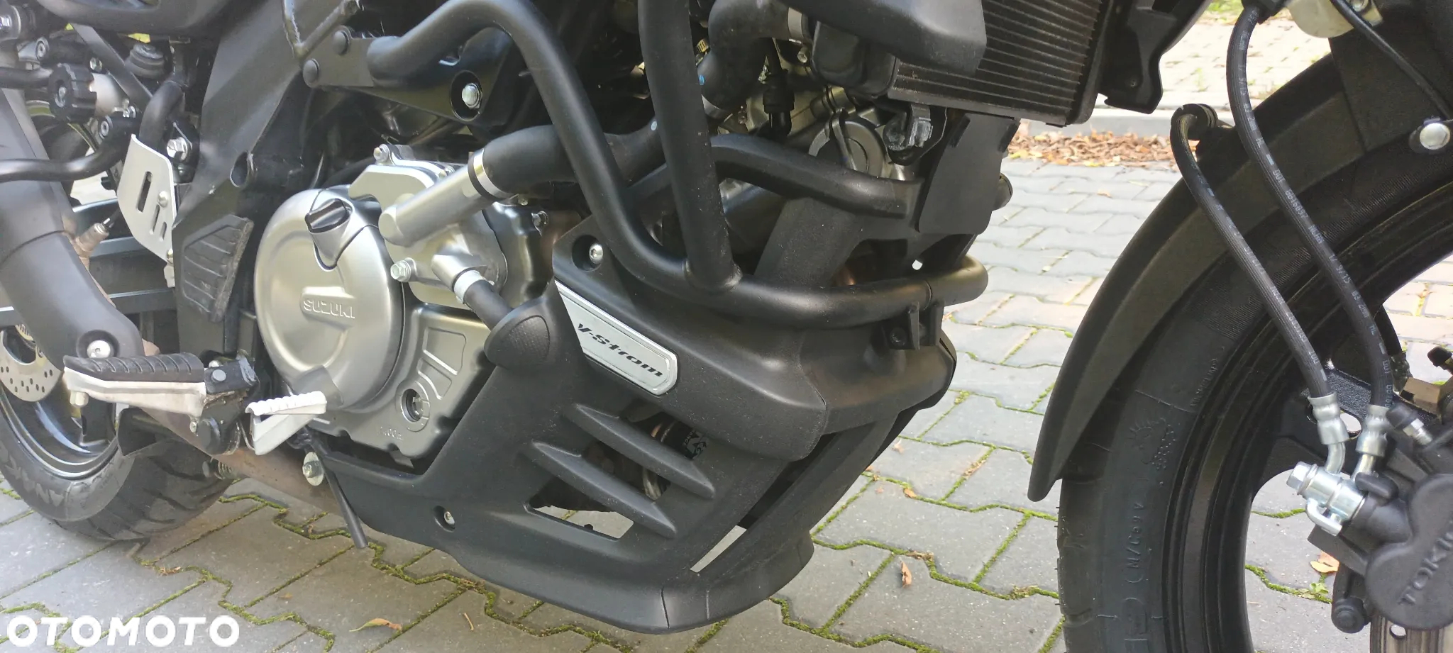 Suzuki V-STROM - 9
