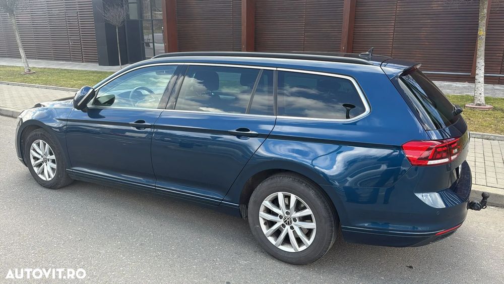Volkswagen Passat - 7