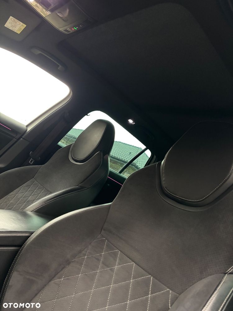 Skoda Superb 2.0 TDI SCR Sportline DSG - 18