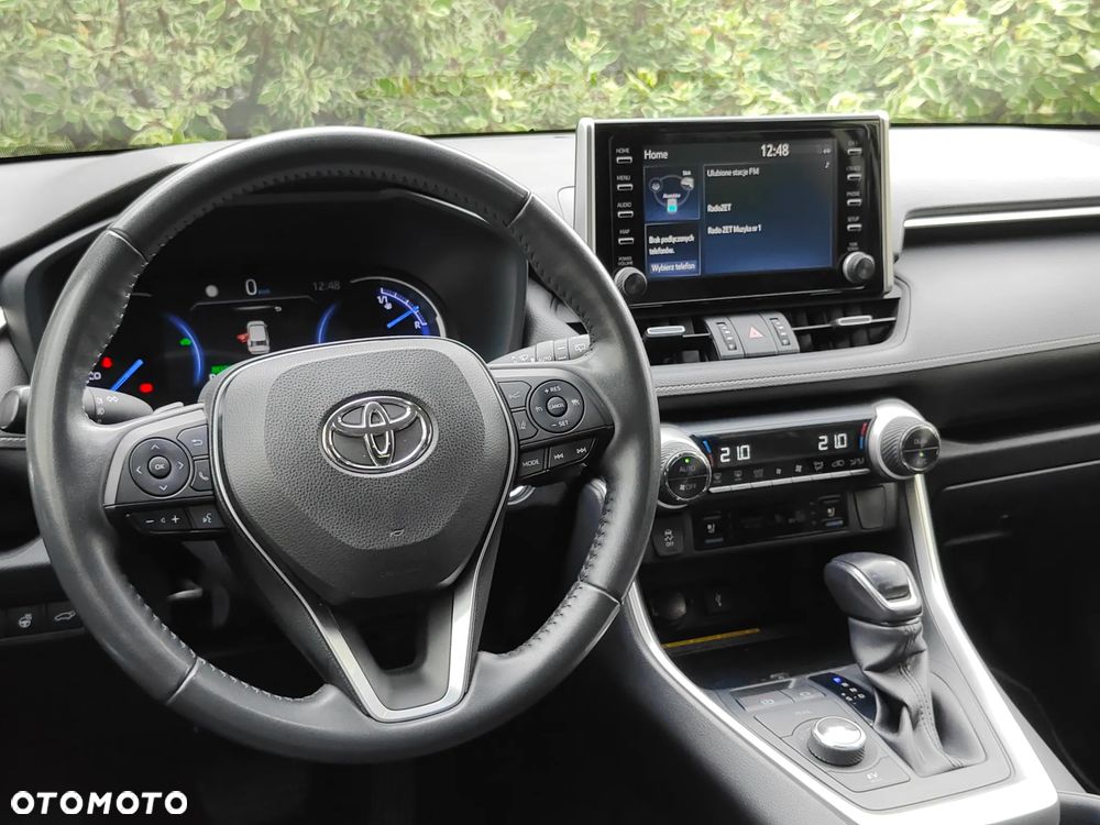 Toyota RAV4 - 23