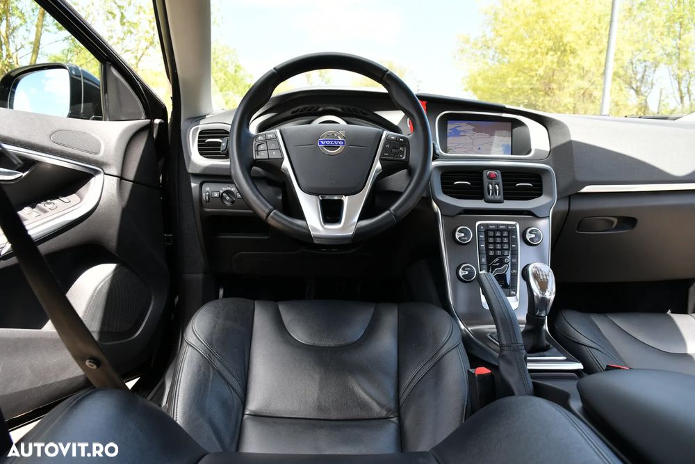 Volvo V40 D2 ECO Summum - 22