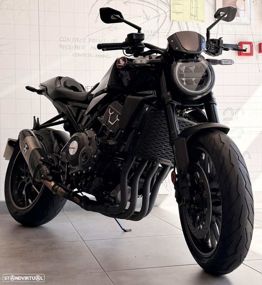 Honda CB 1000R Black Edition - 1