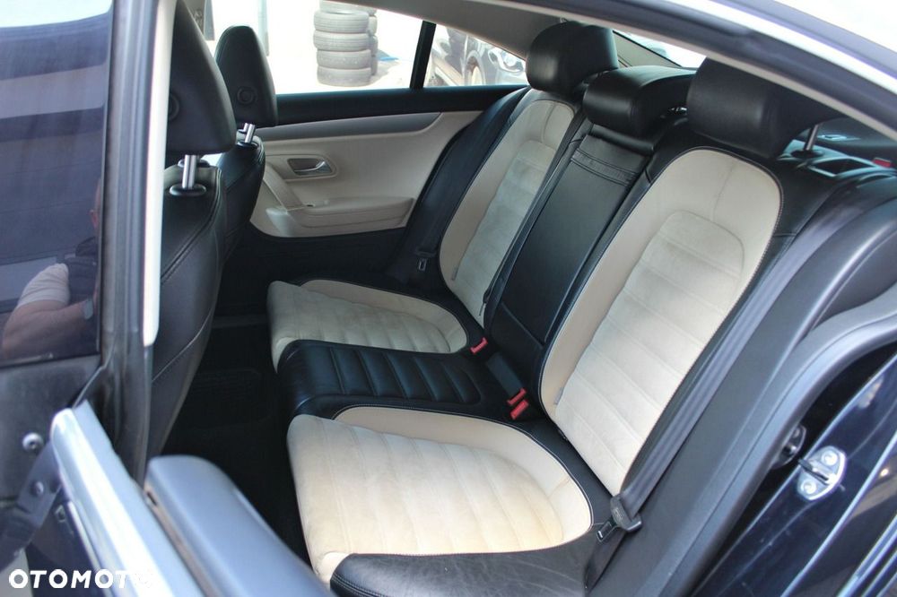 Volkswagen Passat CC - 9