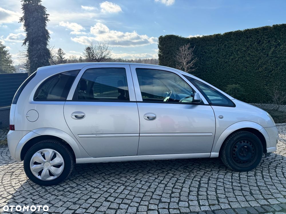 Opel Meriva - 21