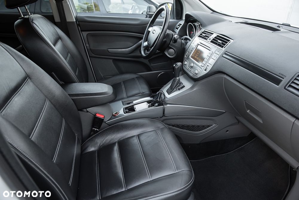 Ford Kuga 2.5 4x4 White Magic - 23