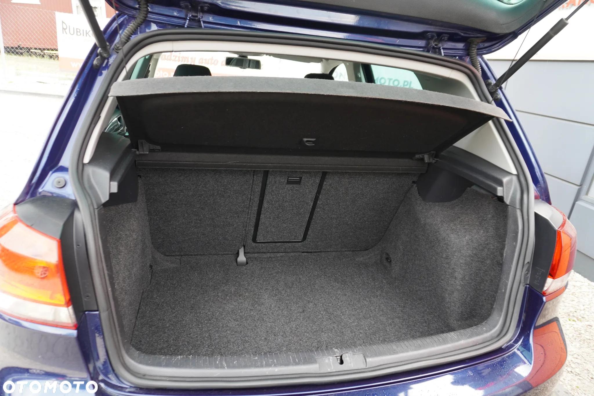 Volkswagen Golf - 19