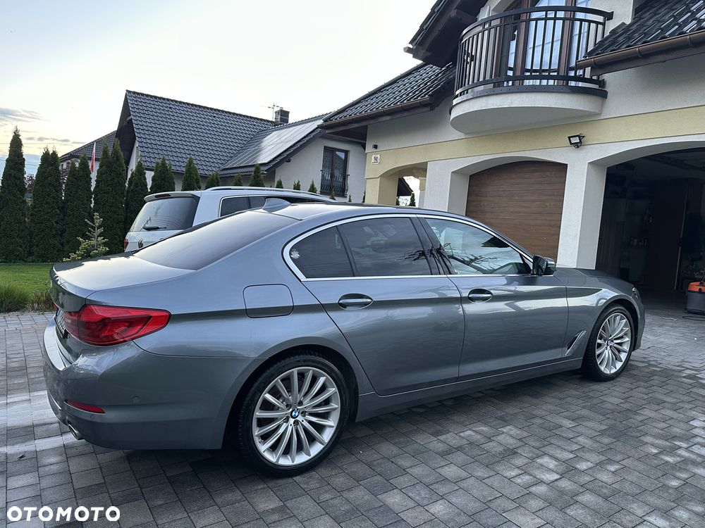 BMW Seria 5 520d xDrive Luxury Line - 6