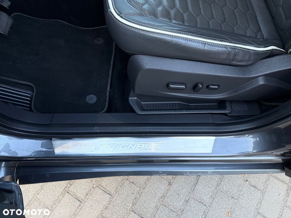 Ford Kuga 1.5 EcoBoost 4x4 Vignale - 23