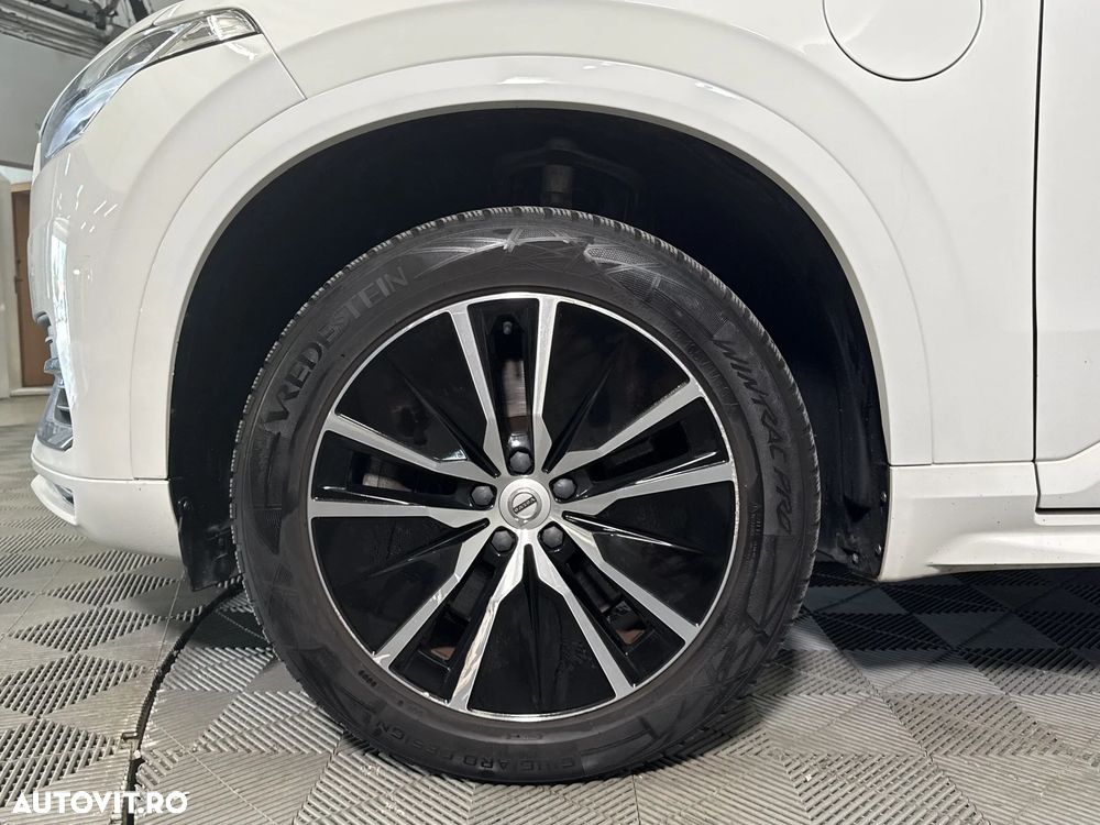 Volvo XC 90 - 15