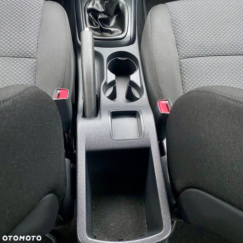Hyundai i30 1.6 CRDI Edition Plus - 21