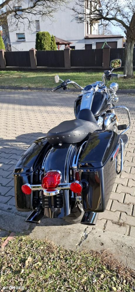 Harley-Davidson Touring Road King - 4