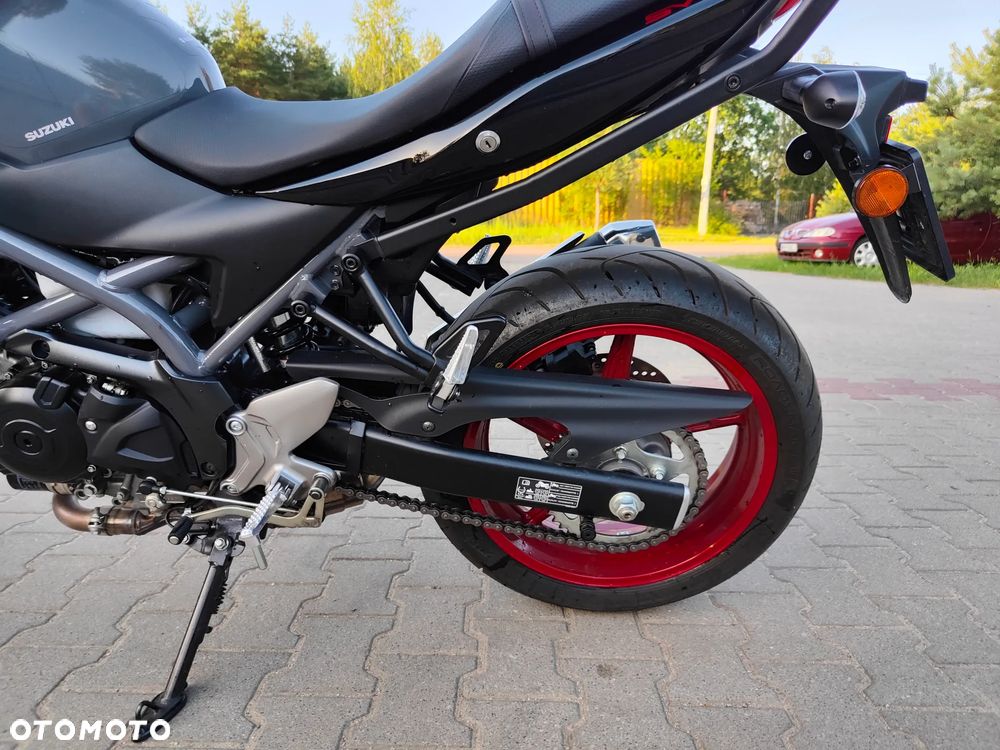Suzuki SV - 4