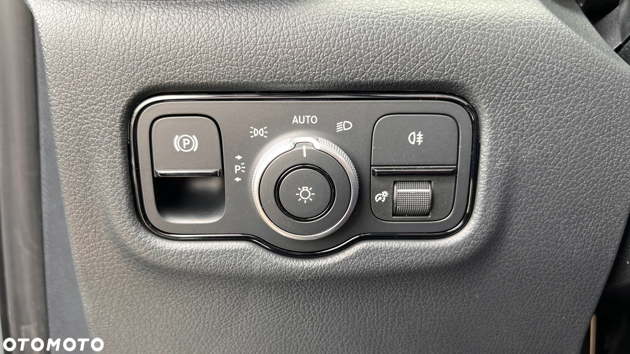 Mercedes-Benz Vito - 27
