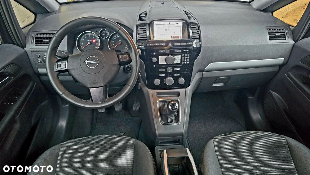 Opel Zafira 1.8 Elegance - 11