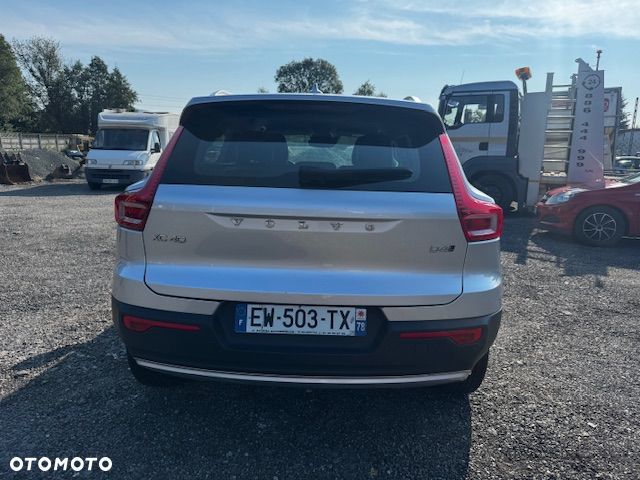 Volvo XC 40 D4 AWD Geartronic Momentum - 13