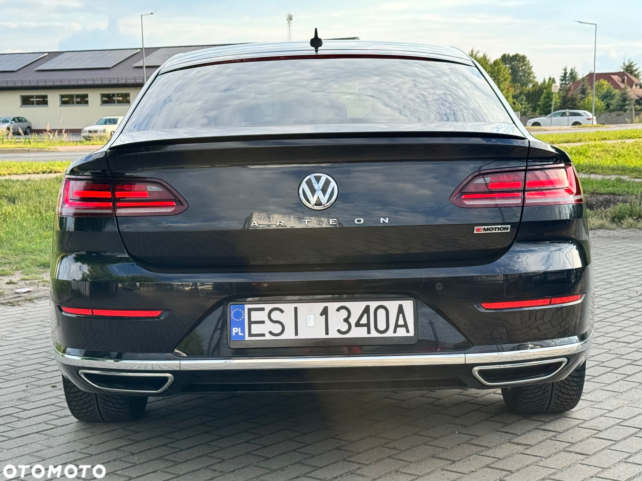 Volkswagen Arteon 2.0 TDI Bi-Turbo SCR 4Mot R-Line DSG - 14