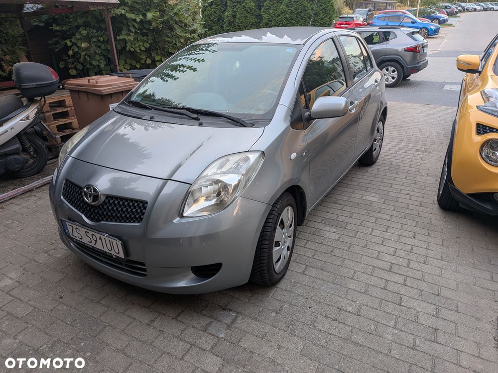 Toyota Yaris - 5