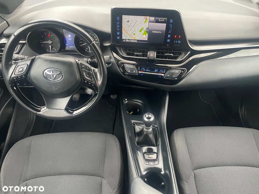 Toyota C-HR 1.2 T Prestige - 10