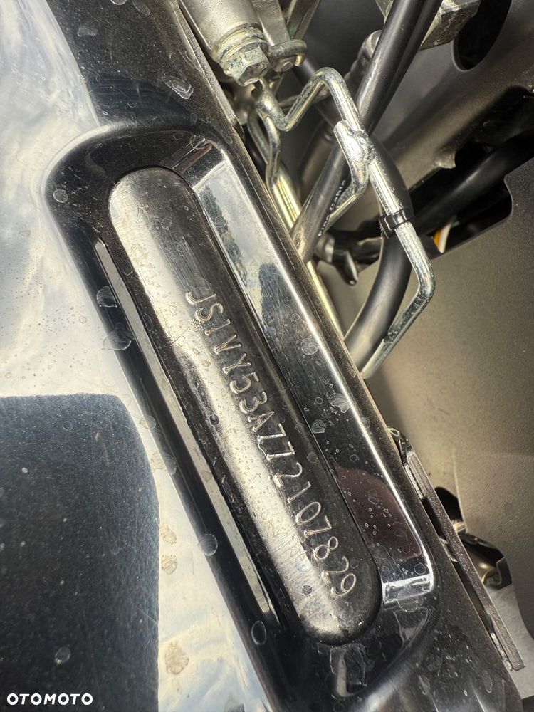 Suzuki Boulevard - 8