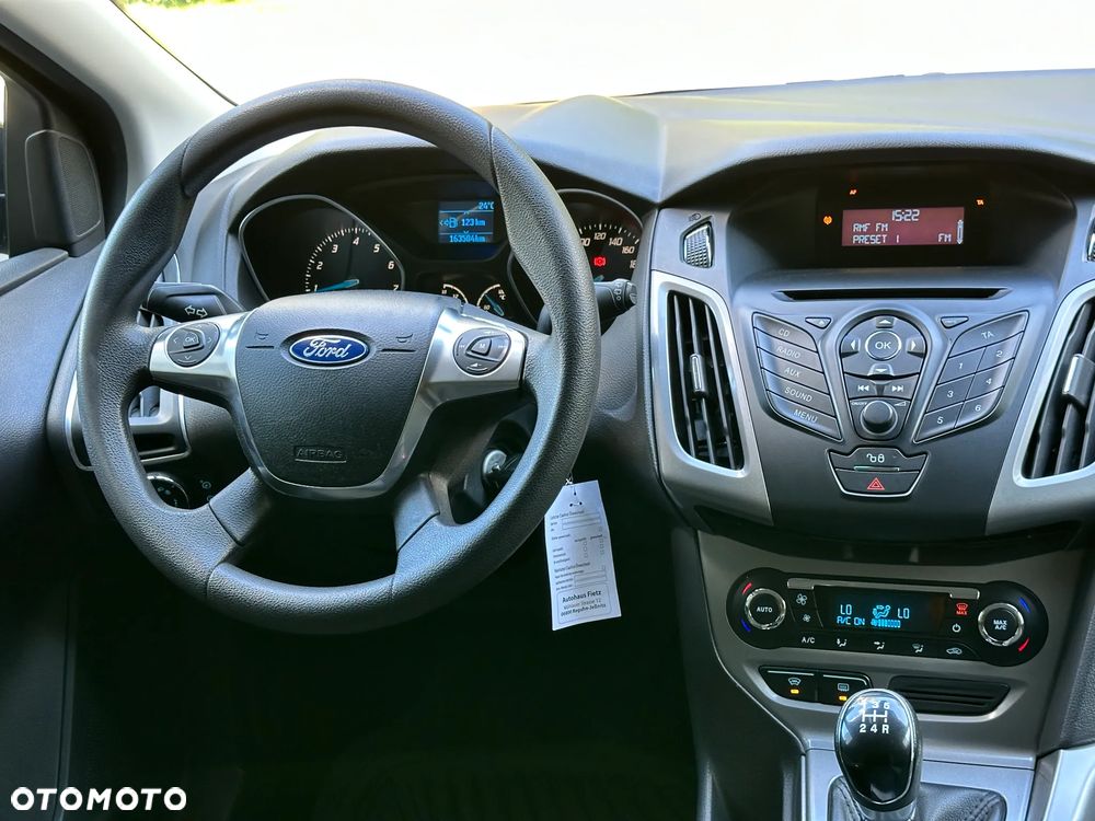 Ford Focus 1.6 Edition Start - 25