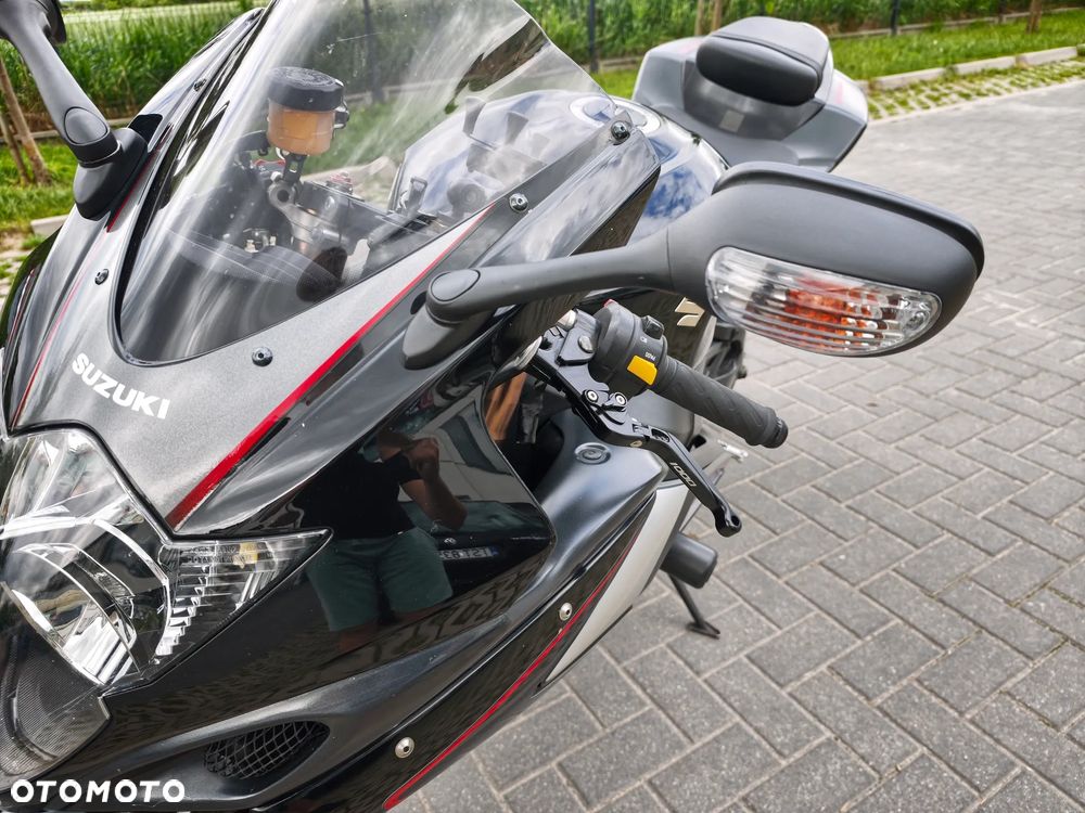 Suzuki GSX-R - 18
