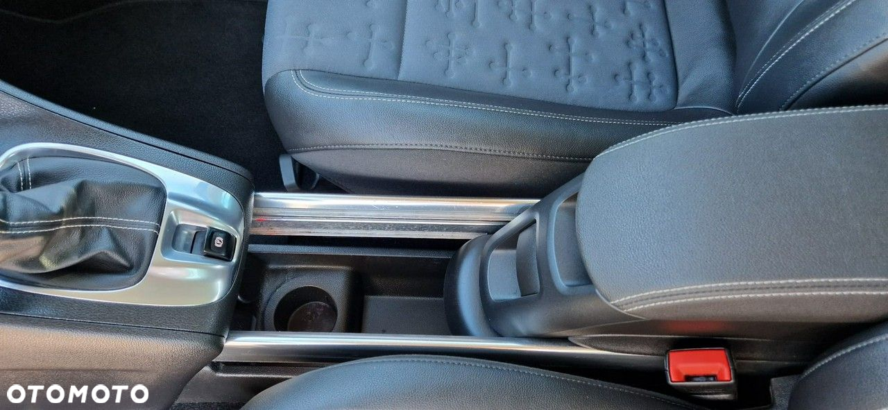 Opel Meriva - 19