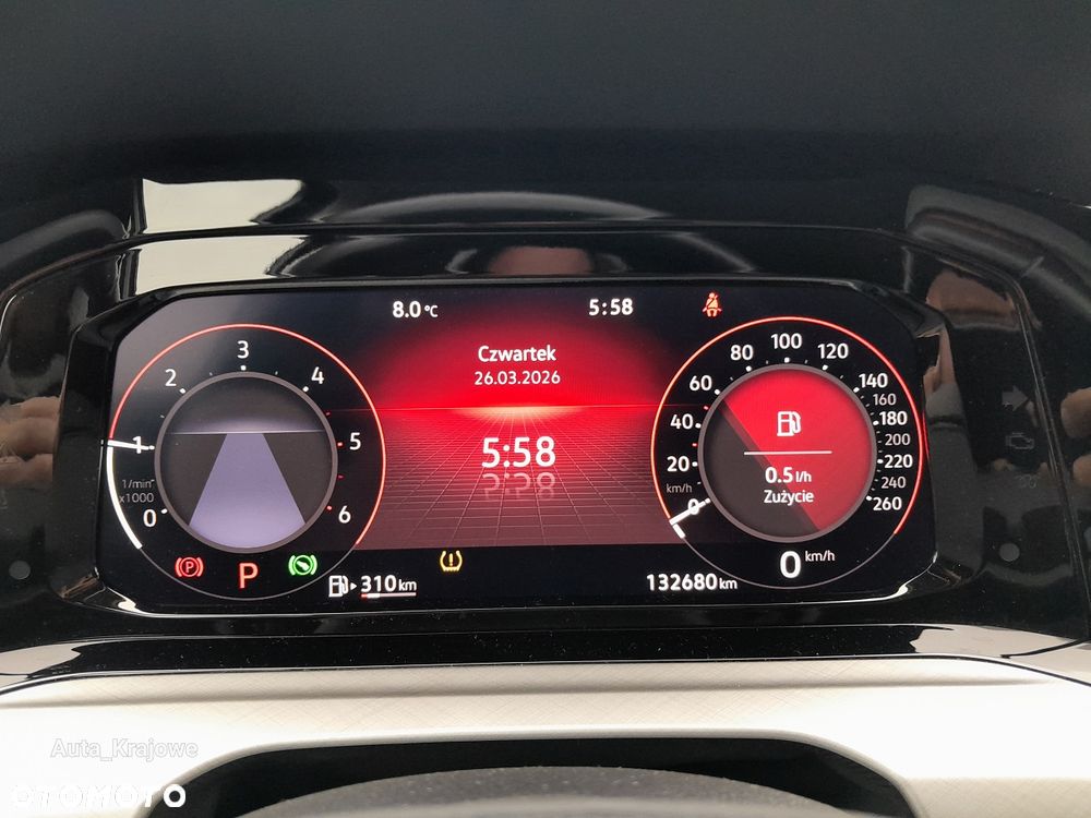 Volkswagen Golf ver-2-0-tdi-life - 25