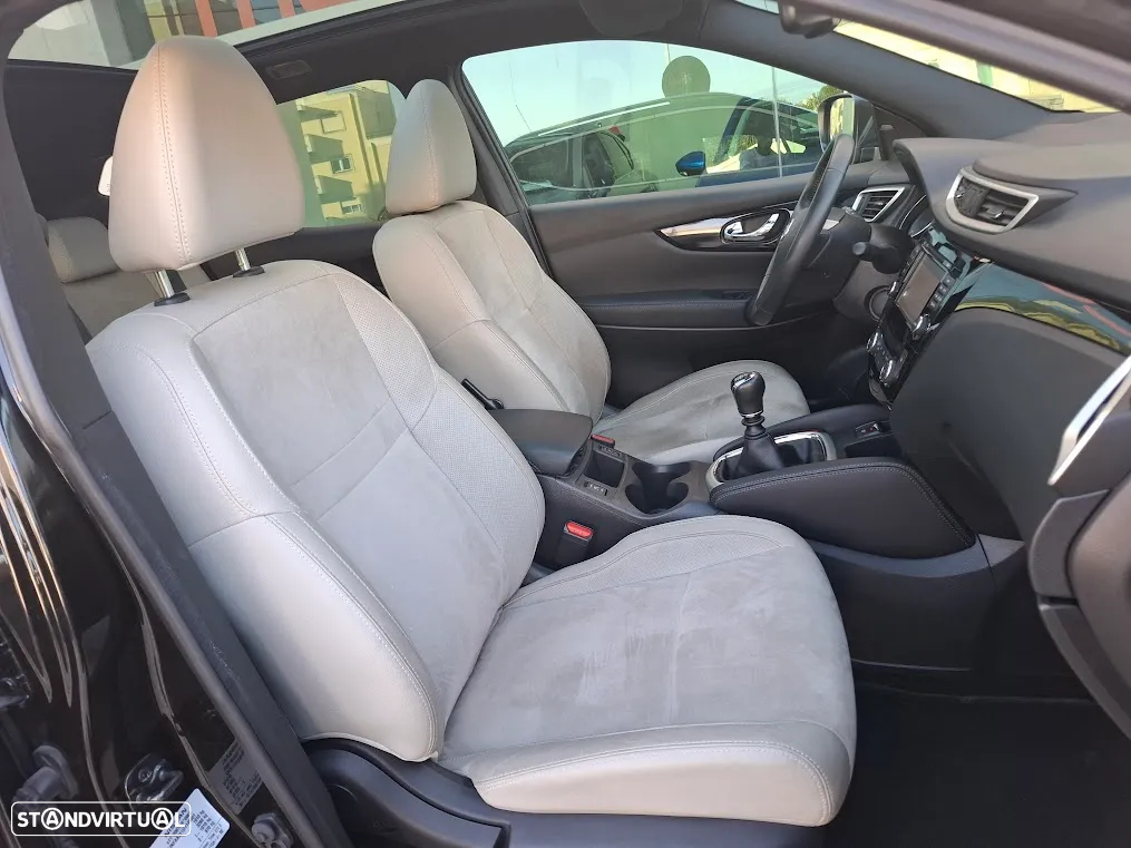 Nissan Qashqai 1.5 dCi Tekna Alcantara - 41