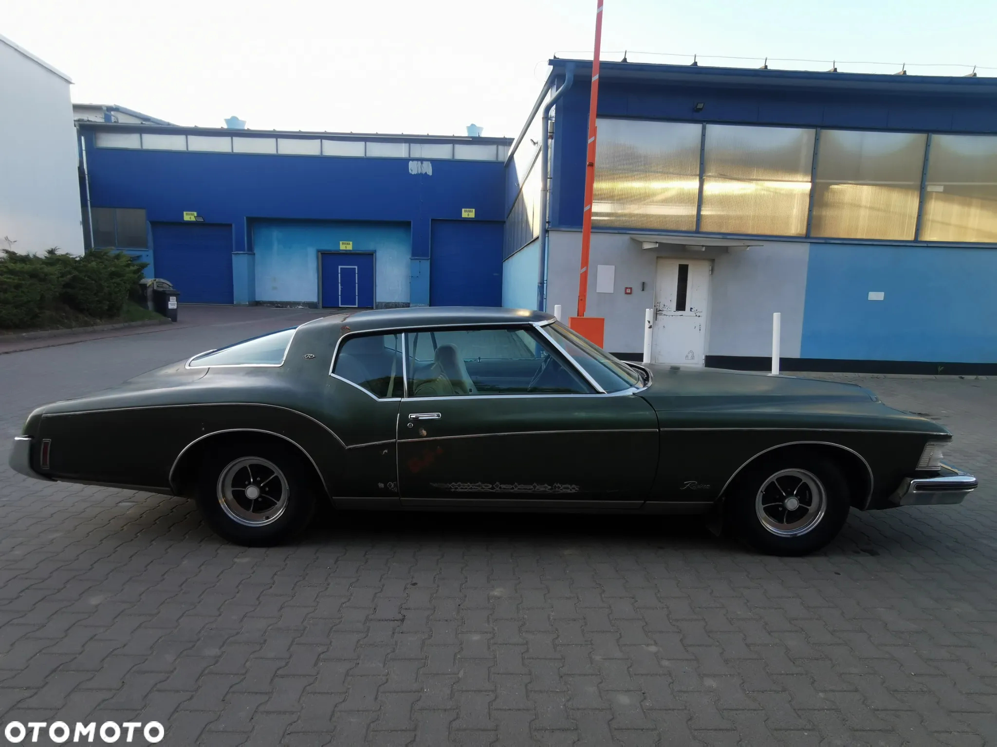 Buick Riviera - 10