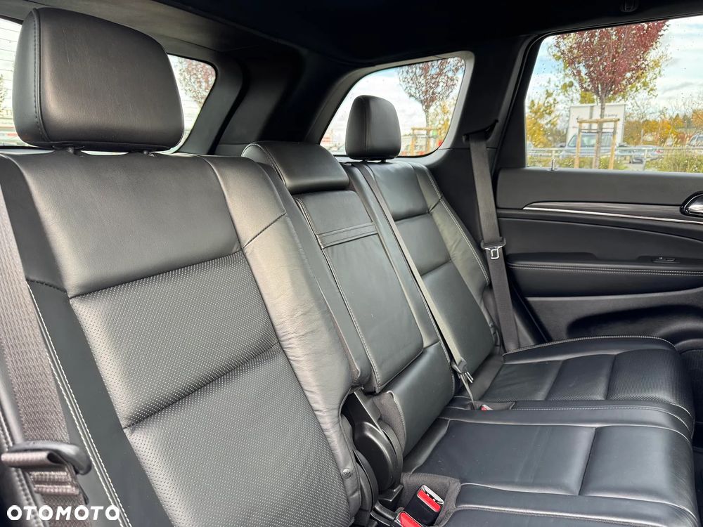 Jeep Grand Cherokee - 16