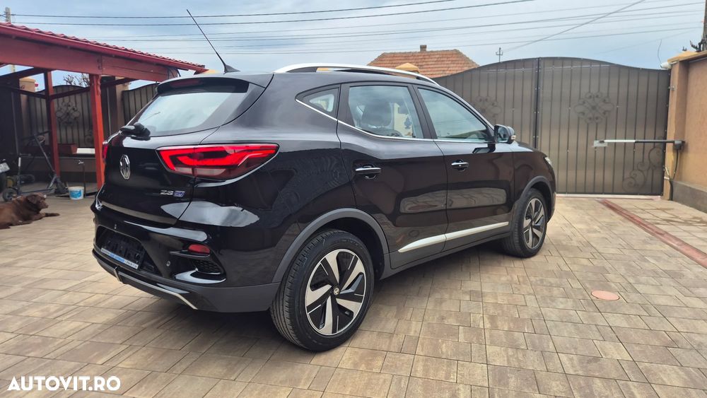 MG ZS EV Maximal Luxury - 6