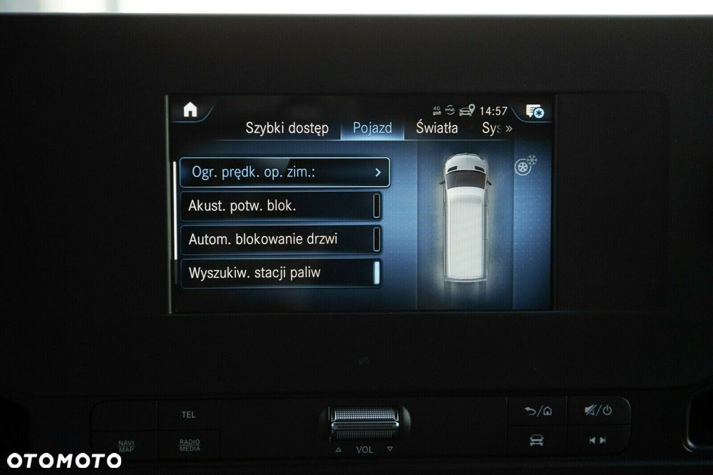 Mercedes-Benz Sprinter - 28