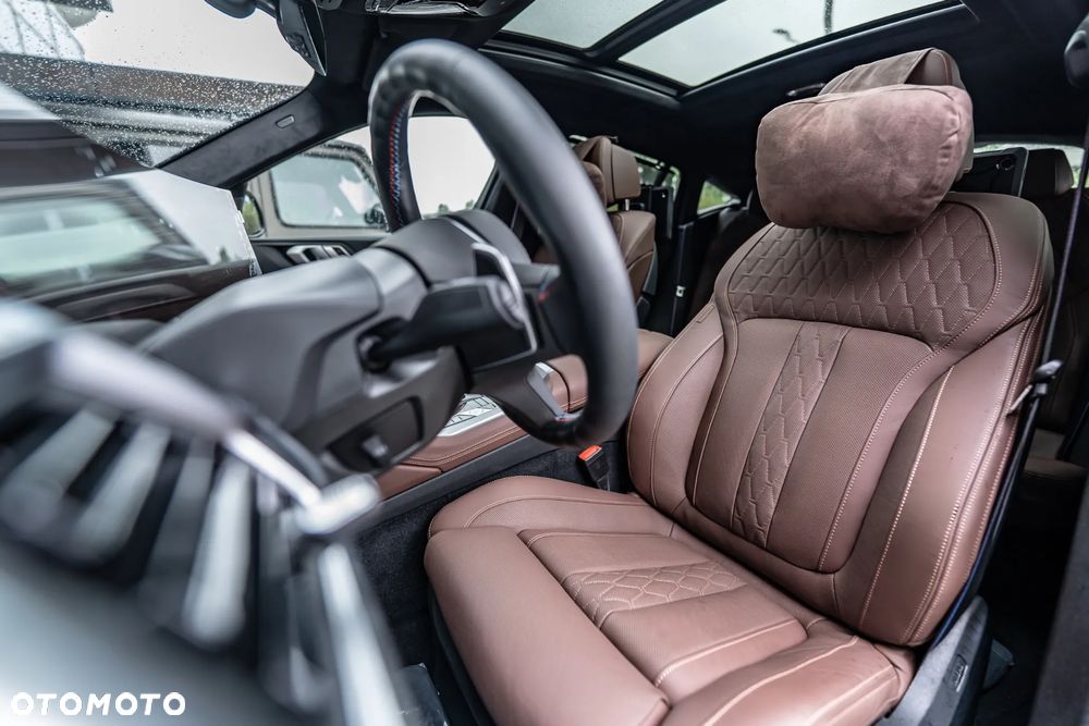 BMW X6 M60i xDrive - 24