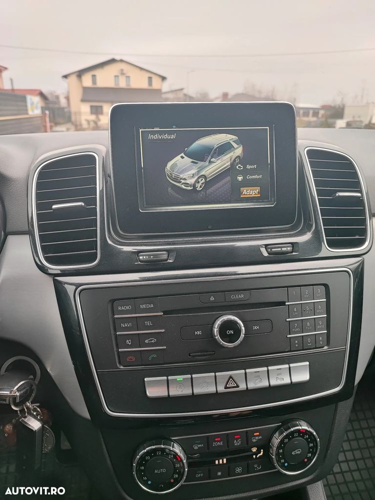 Mercedes-Benz GLE 250 d 4MATIC - 13